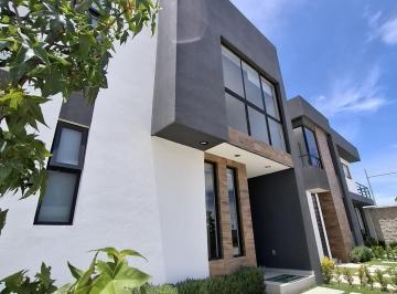 Casa en condominio · 124m² · 3 Recámaras · 2 Estacionamientos · San Mateo Atenco Desarrollo Esmeralda Preventa