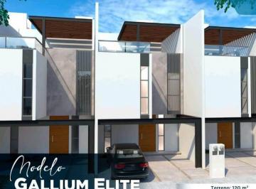 Casa · 198m² · 3 Recámaras · 2 Estacionamientos · Casa en Venta, 3 Recamaras, 4 Paneles Solares, Roof Top, La Joya, Playa del Carmen