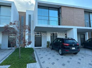 Casa de 3 habitaciones, Querétaro · El Refugio Casa Amueblada en Renta Rah1234
