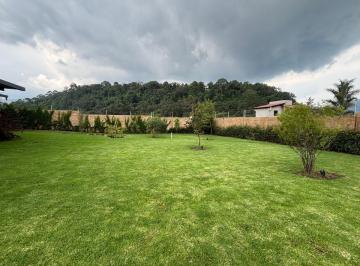 Casa de 3 habitaciones, Valle de Bravo · Casa en Renta en Valle de Bravo a Solo 12 Min de Avándaro