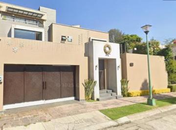 Casa de 4 habitaciones, Naucalpan de Juárez · Venta de Casa en Col. La Herradura, Naucalpan, Edo Mex