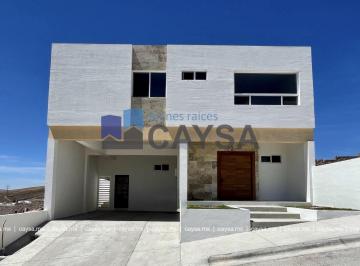 Casa · 369m² · 4 Recámaras · 2 Estacionamientos · Casa en Venta en Cima del Pedregal (Inteligente - Paneles Solares)