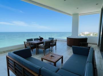 Departamento · 373m² · 5 Recámaras · 4 Estacionamientos · Penthouse en Venta Frente Al Mar en Chicxulub