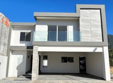 a446b4239b641e38e5c9f2864169a8b12c3bd2bc636709a5f5958a82080aa97a · Casa en Venta en Aysso Residencial