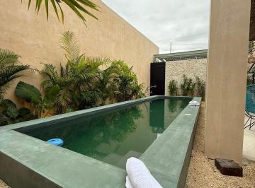 81565f452d33d001f3c7687cac08039a8c92a44328cd29b0b60d3df7f0f046b6 · Casa en Venta de un Piso en Cholul Merida Yucatan