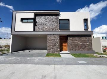 Casa en condominio de 3 habitaciones, Metepec · Casa Venta Nueva en Privada a Dos Cuadras de Av Tecnológico Metepec