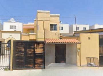 Casa de 3 habitaciones, Chihuahua · Casa en Venta Arroyos I Etapa, Chihuahua Chihuahua