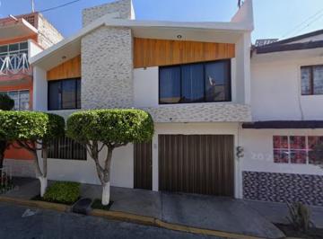 Casa de 4 habitaciones, Nezahualcóyotl · Venta de Casa en Col. Villada, Nezahualcoyotl, Edo Mex