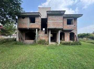 Terreno / Lote , Tlajomulco de Zúñiga · Terreno en Venta con Construcción en Fracc. Los Sauces, Tlajomulco de Zúñiga, Jalisco