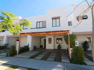 Casa · 3 Recámaras · 2 Estacionamientos · Casa en Palmilla Grand Residencial