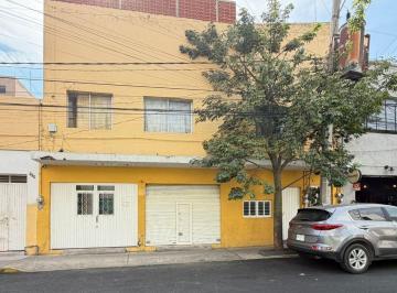 Casa de 10 habitaciones, Guadalajara · Se Vende Oficinas con Local Comercial y Departamentos por Zona Centro Guadalajara Jal