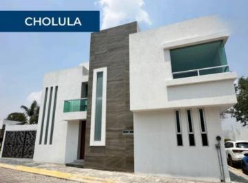 Casa · 206m² · 4 Recámaras · 2 Estacionamientos · Venta Preciosa Casa en Residencial Puente La Santisima San Andres Cholula Puebla
