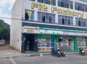 Edificio · 778m² · 25 Estacionamientos · Edificio Comercial en Cuautla