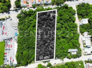 Terreno / Lote · 5600m² · Lote en Venta 5,600 m² Mixto - Av Colegios - Zona Huayacan - Colosio | Cancún