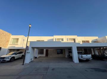 Casa en condominio de 3 habitaciones, Aguascalientes · San Telmo Casa en Renta Amueblada