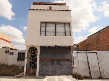 Casa de 3 habitaciones, Tarímbaro · Casa en Venta en Tarímbaro, Fracc. Galaxia Tarímbaro
