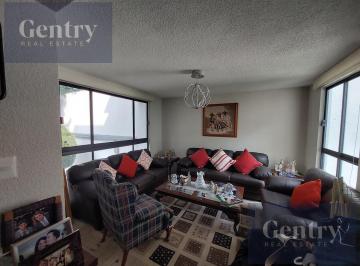 Casa · 450m² · 3 Recámaras · 4 Estacionamientos · Jardines en La Montaña, Residencia en Venta