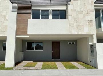 Casa · 191m² · 3 Recámaras · 2 Estacionamientos · Casa - Aguascalientes