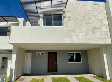 Casa · 163m² · 3 Recámaras · 2 Estacionamientos · Casa - Trojes de Alonso