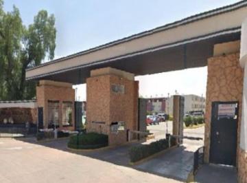 Casa · 128m² · 3 Recámaras · 1 Estacionamiento · Casa en Venta en Paseos del Bosque, Cuautitlán