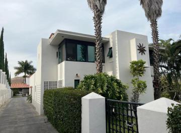 Casa de 3 habitaciones, Zapopan · Casa en Fraccionamiento Las Cañadas