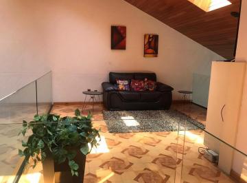 Casa · 704m² · 3 Recámaras · 4 Estacionamientos · Casa - Jardines en La Montaña