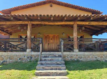 Casa en condominio de 4 habitaciones, Tapalpa · Cabaña en Venta en Tapalpa