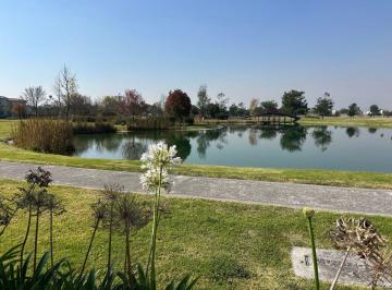 Terreno / Lote , Metepec · Oportunidad Terreno en Venta en Condado del Valle, Villa Lago Metepec, 405 m $4,500.000esquina