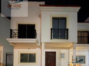 Casa · 3 Recámaras · 2 Estacionamientos · Casa en Renta en Mediterráneo Residencial