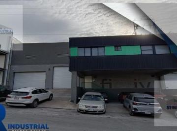 Bodega comercial · 863m² · 3 Estacionamientos · Bodega en Venta Santa Catarina