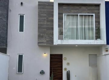 Casa · 177m² · 3 Recámaras · 2 Estacionamientos · Casa en Venta en El Mallorca Residencial