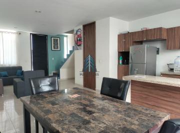 Casa en condominio de 3 habitaciones, San Pedro Tlaquepaque · Amplia Casa con Terraza en Fracc Los Espinos