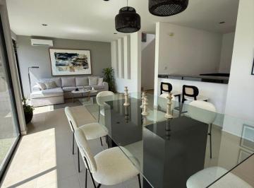 Casa en condominio de 3 habitaciones, Conkal · Se Vende Casa en Hermosa Privada Al Norte de Merida