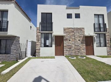 Casa en condominio de 2 habitaciones Renta MN 10,500 · Casa en Renta en Capital Sur, Querétaro