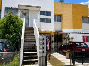Departamento de 2 habitaciones, Huejotzingo · Duplex en Venta en Valle de San Miguel, Huejotzingo, 2 Recámaras, Estacionamiento, Acepta Crédito