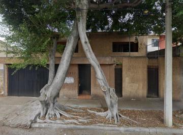 Casa de 7 habitaciones, Guadalajara · Casa con 7 Habitaciones de 423 m² Superficie de Terreno en Venta, Bosques de La Victoria