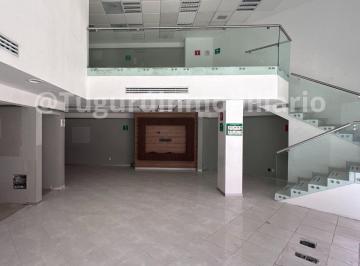 Local en centro comercial , Gustavo A. Madero · Renta Local en Eduardo Molina, Cerca de Metro Martín Carrera