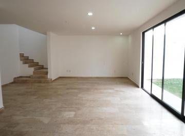 Casa · 259m² · 3 Recámaras · 2 Estacionamientos · Casa en Venta en Lomas de Chapultepec
