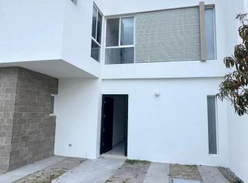Casa · 3 Recámaras · 2 Estacionamientos · Casa en Venta en Residencial La Cantera