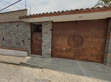 Casa de 3 habitaciones, Emiliano Zapata · ¡Remate en Cuernavaca Lomas de Trujillo Casa a Mitad de Precio Oportunidad Única