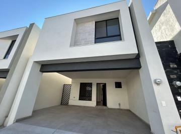 Casa · 165m² · 3 Recámaras · 2 Estacionamientos · Casa Equipada en Fraccionamiento Altrysa