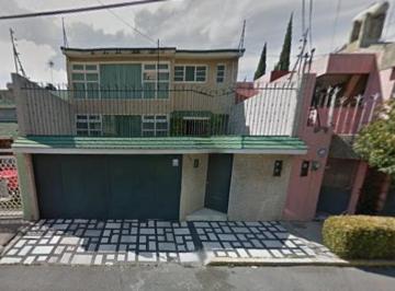 Casa de 4 habitaciones, Toluca · Venta de Casa en Col. Valle Don Camilo, Toluca de Lerdo, Edo Mex