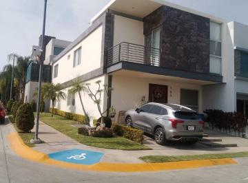 Casa de 3 habitaciones, Zapopan · Casa en Venta en Residencial La Cima, Zapopan.
