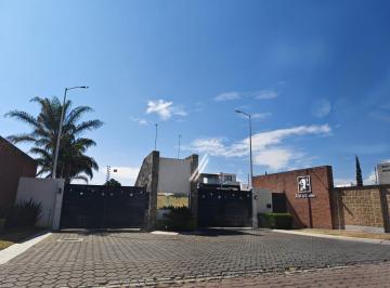 Casa · 244m² · 4 Recámaras · 2 Estacionamientos · Casa en Venta Fraccionamiento Real de Cortés San Pedro Cholula