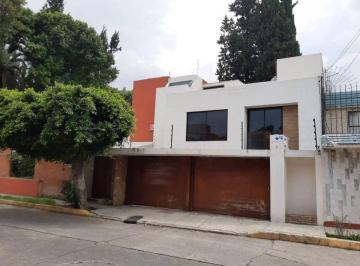 Casa de 3 habitaciones, Naucalpan de Juárez · Casa en Venta, Colón de Echegaray, Semi - Remodelada