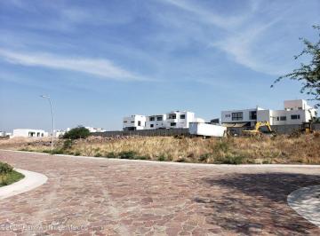 Terreno / Lote , Corregidora · Terreno en Venta en Cañadas de Lago