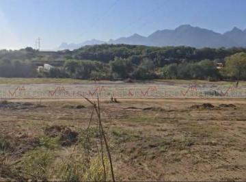 Terreno / Lote · 827m² · Terreno / Lote en Venta en Los Perales