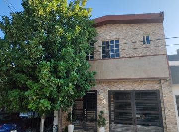 Casa · 177m² · 3 Recámaras · 2 Estacionamientos · Casa en Venta