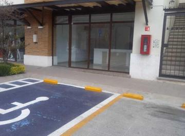 Local comercial · 62m² · 2 Estacionamientos · ¡Local Premium en Renta! La Mejor Ubicación Para Su Negocio en Corregidora
