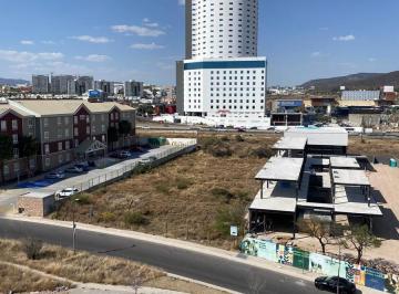 Terreno / Lote · 2758m² · Venta Lote Comercial y de Servicios, Juriquilla Excelente Ubicación.